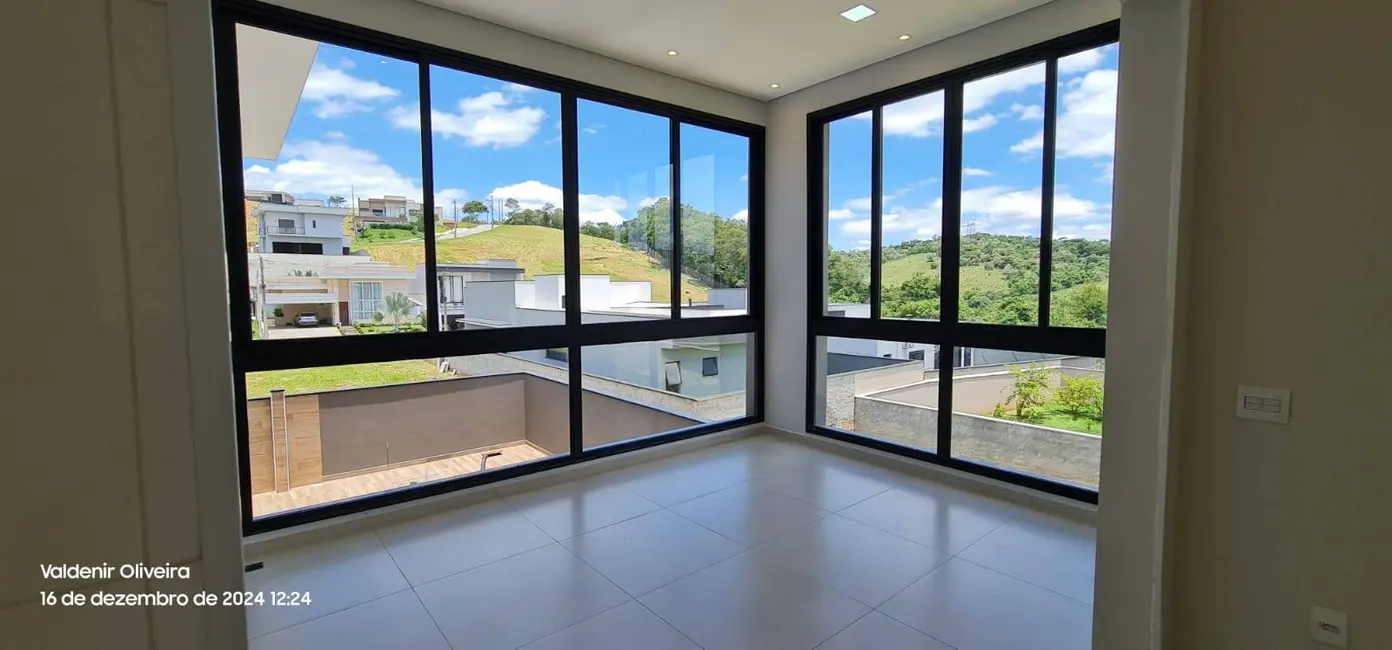 Foto 29 de Casa à venda, 525m2 em Louveira - SP