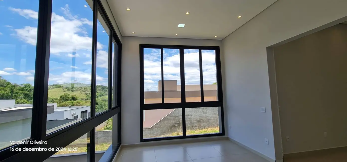 Foto 28 de Casa à venda, 525m2 em Louveira - SP