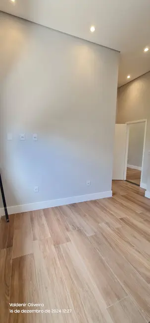 Foto 17 de Casa à venda, 525m2 em Louveira - SP