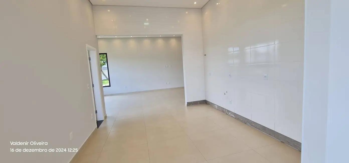 Foto 26 de Casa à venda, 525m2 em Louveira - SP