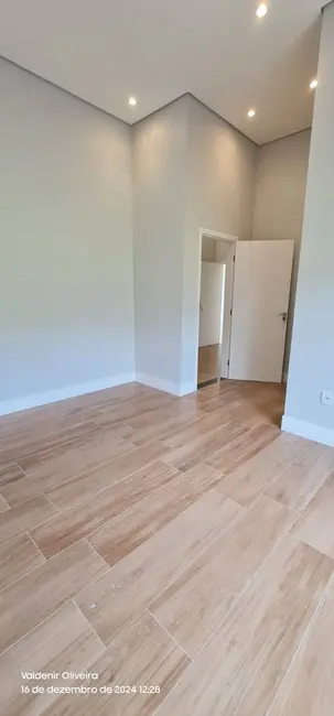 Foto 12 de Casa à venda, 525m2 em Louveira - SP