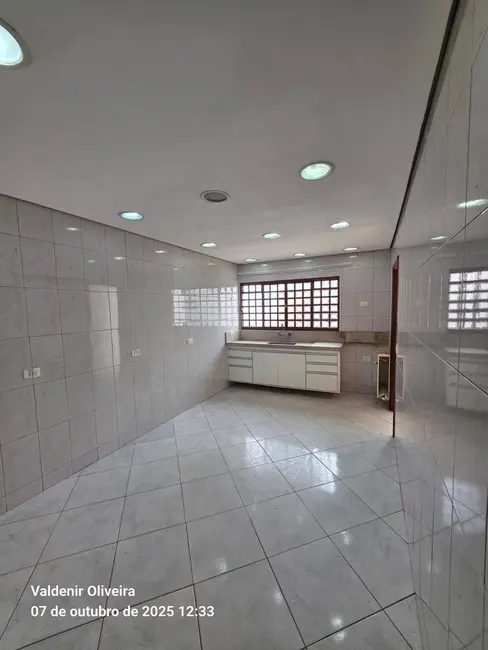 Foto 8 de Casa com 2 quartos à venda, 250m2 em Louveira - SP