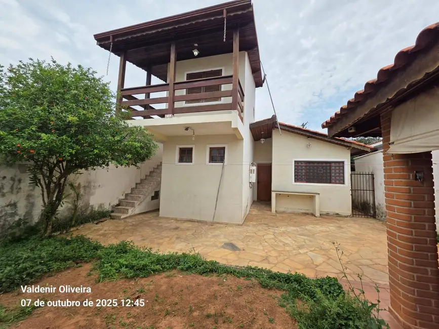 Foto 2 de Casa com 2 quartos à venda, 250m2 em Louveira - SP