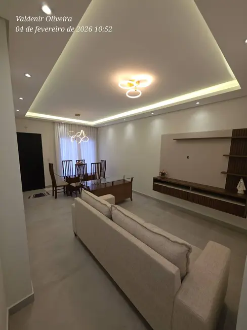 Foto 3 de Casa de Condomínio com 2 quartos à venda, 403m2 em Louveira - SP