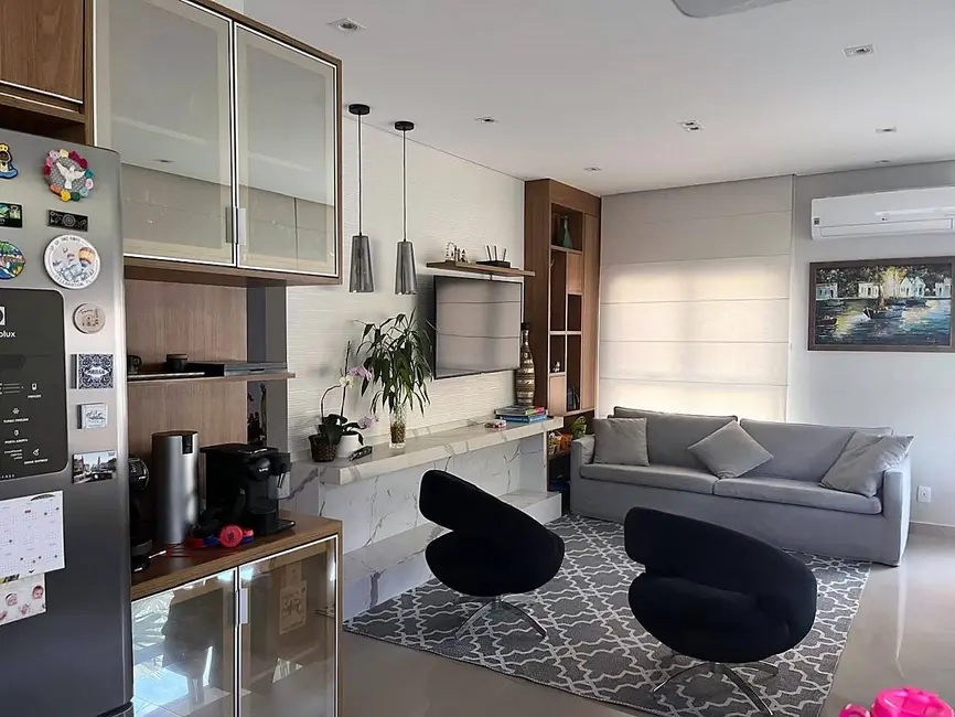 Foto 3 de Casa de Condomínio com 4 quartos à venda, 540m2 em Louveira - SP