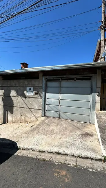 Foto 1 de Casa com 3 quartos para alugar em Louveira - SP