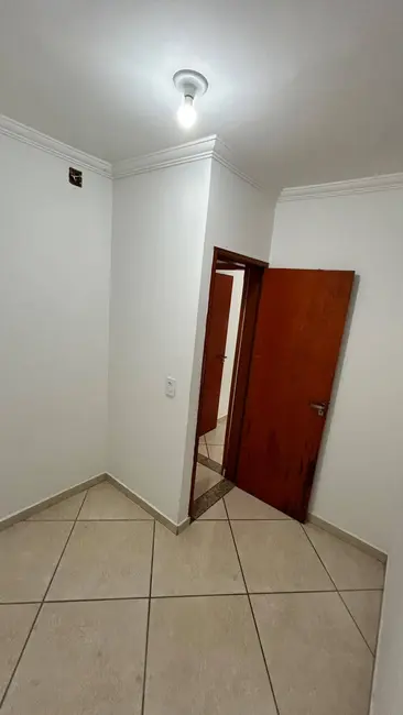 Foto 9 de Casa com 3 quartos para alugar em Louveira - SP