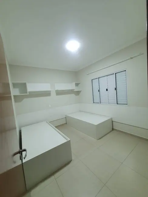 Foto 7 de Casa com 3 quartos para alugar em Louveira - SP