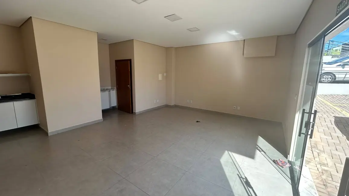 Foto 7 de Sala Comercial para alugar em Louveira - SP