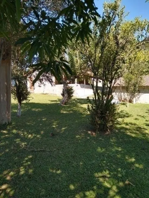 Chácara com 3 quartos à venda, 1000m2 em Louveira - SP - imagem 4 Foto 4 de Chácara com 3 quartos à venda, 1000m2 em Louveira - SP
