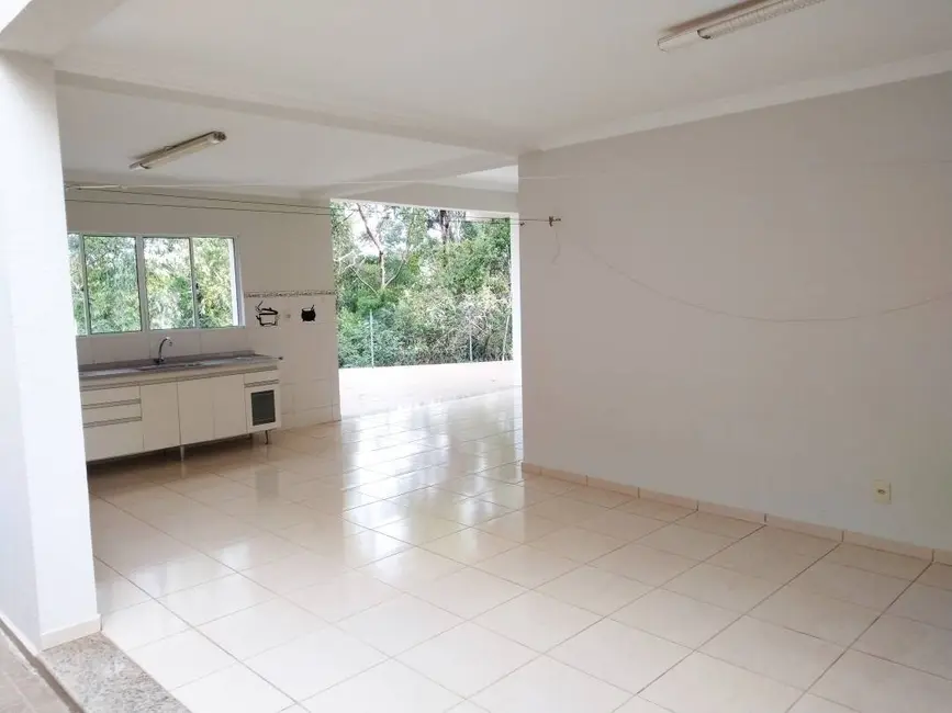 Foto 8 de Casa com 3 quartos à venda e para alugar, 577m2 em Louveira - SP