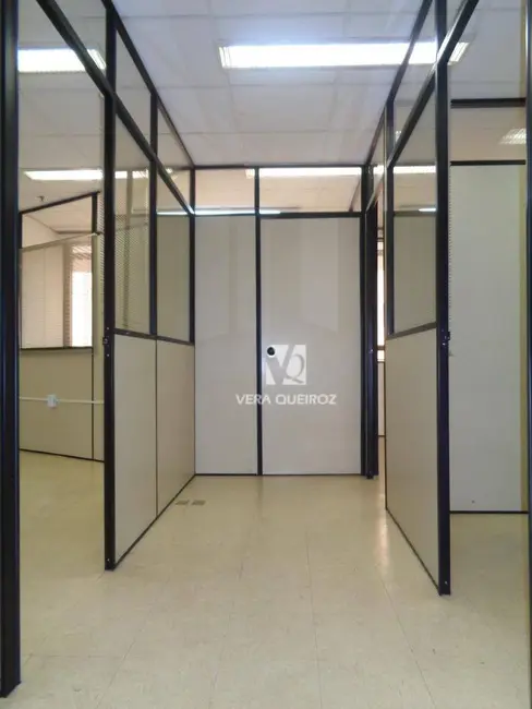 Sala Comercial para alugar, 82m2 em Centro, Campinas - SP - imagem 4 Foto 4 de Sala Comercial para alugar, 82m2 em Centro, Campinas - SP