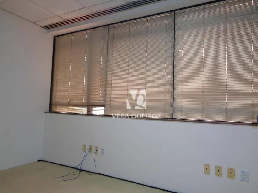 Sala Comercial para alugar, 82m2 em Centro, Campinas - SP - imagem 8 Foto 8 de Sala Comercial para alugar, 82m2 em Centro, Campinas - SP