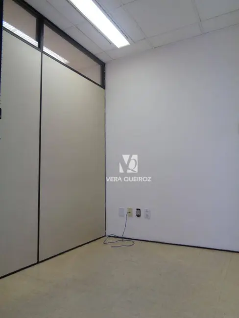 Sala Comercial para alugar, 82m2 em Centro, Campinas - SP - imagem 6 Foto 6 de Sala Comercial para alugar, 82m2 em Centro, Campinas - SP