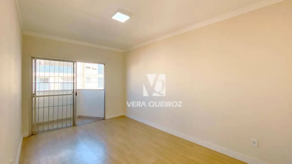 Foto 2 de Apartamento com 3 quartos à venda, 96m2 em Vila Itapura, Campinas - SP