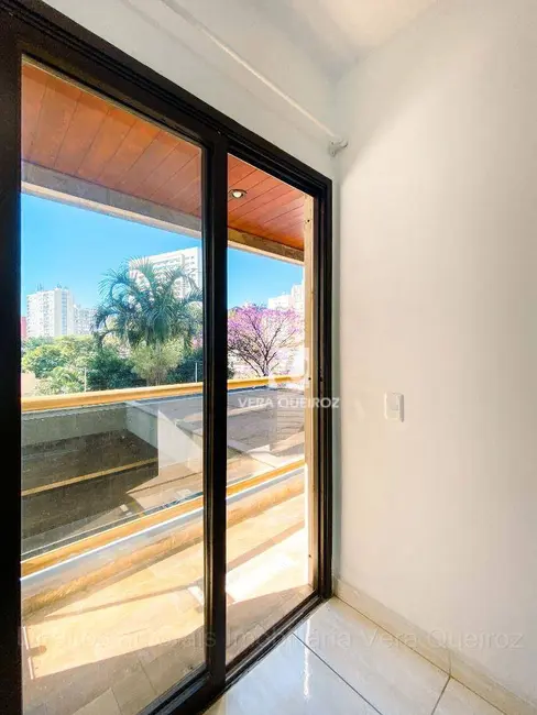 Foto 3 de Apartamento com 1 quarto para alugar, 62m2 em Vila Itapura, Campinas - SP