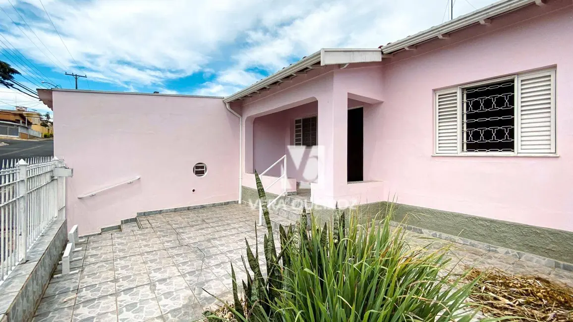 Foto 2 de Casa com 2 quartos à venda, 250m2 em Campinas - SP