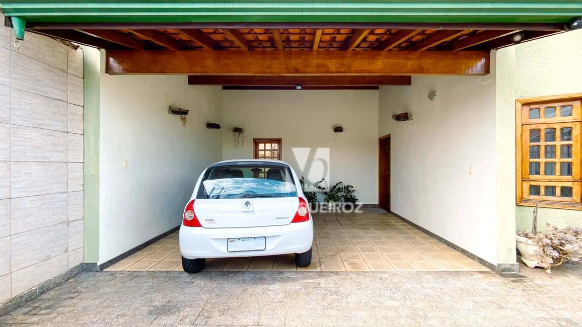Casa com 4 quartos à venda, 250m2 em Parque Via Norte, Campinas - SP - imagem 3 Foto 3 de Casa com 4 quartos à venda, 250m2 em Parque Via Norte, Campinas - SP