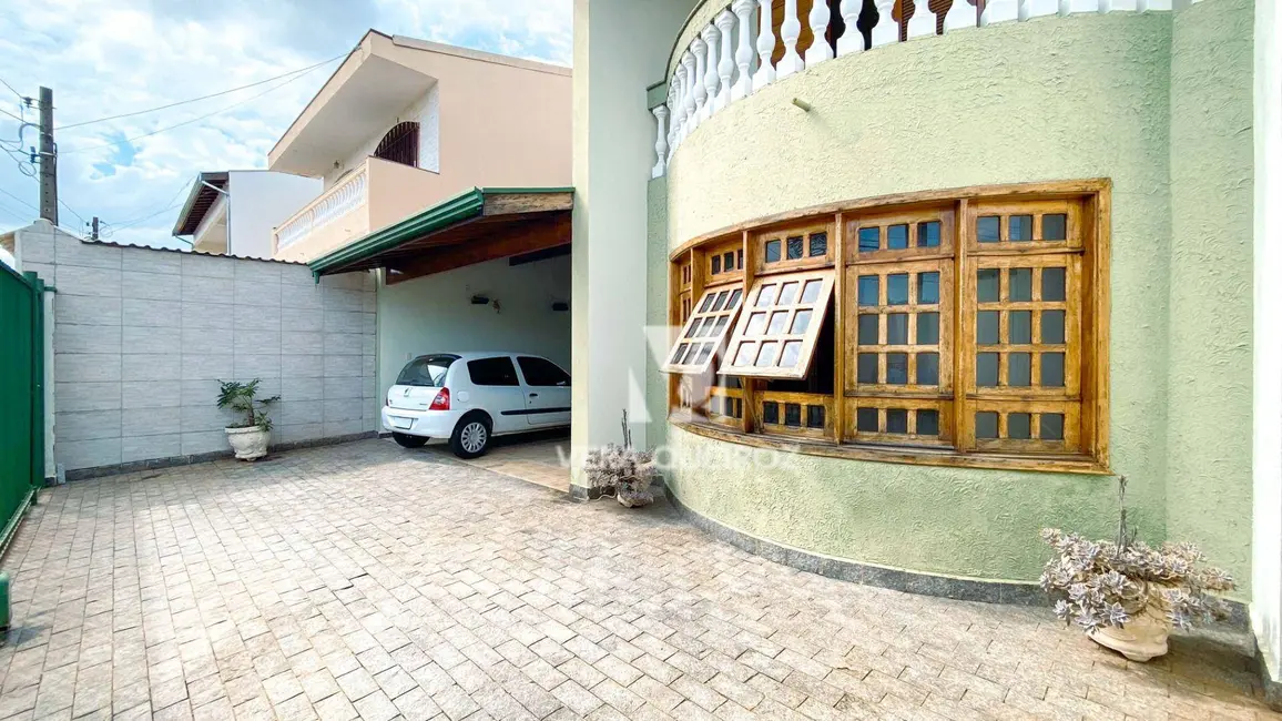 Casa com 4 quartos à venda, 250m2 em Parque Via Norte, Campinas - SP - imagem 2 Foto 2 de Casa com 4 quartos à venda, 250m2 em Parque Via Norte, Campinas - SP