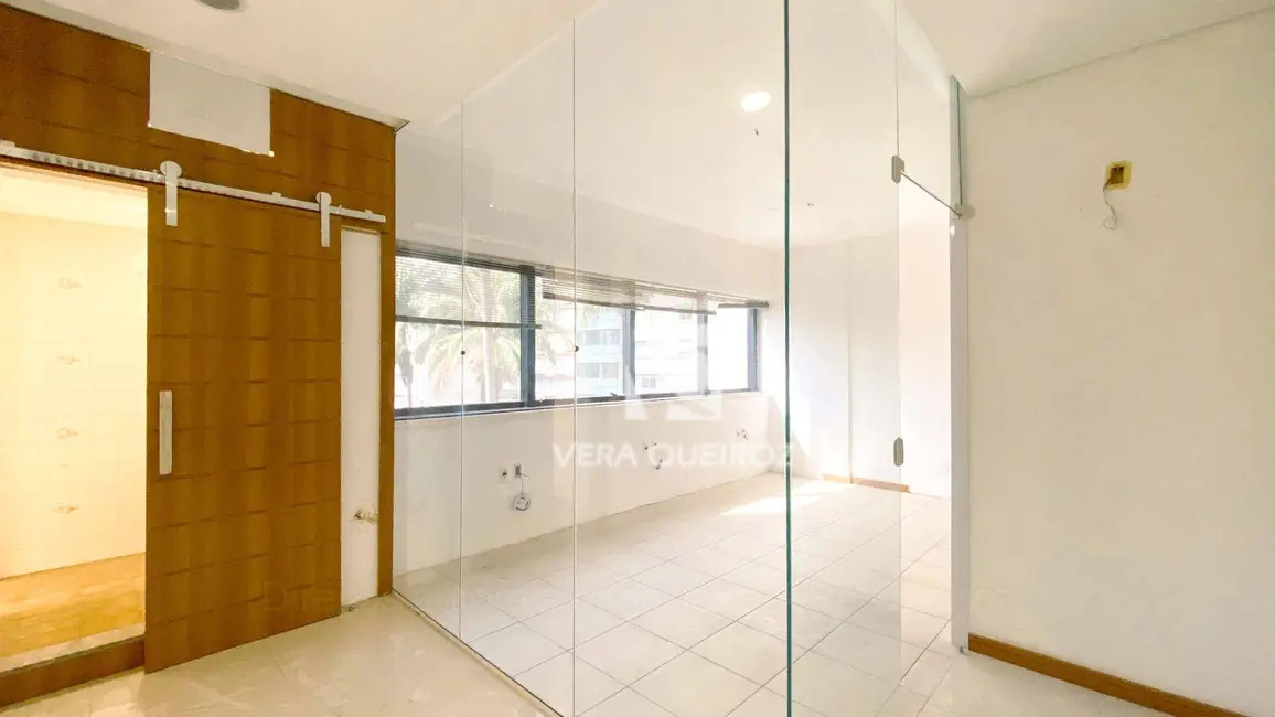 Sala Comercial para alugar, 35m2 em Centro, Campinas - SP - imagem 4 Foto 4 de Sala Comercial para alugar, 35m2 em Centro, Campinas - SP