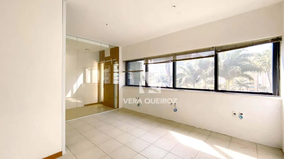 Sala Comercial para alugar, 35m2 em Centro, Campinas - SP - imagem 3 Foto 3 de Sala Comercial para alugar, 35m2 em Centro, Campinas - SP