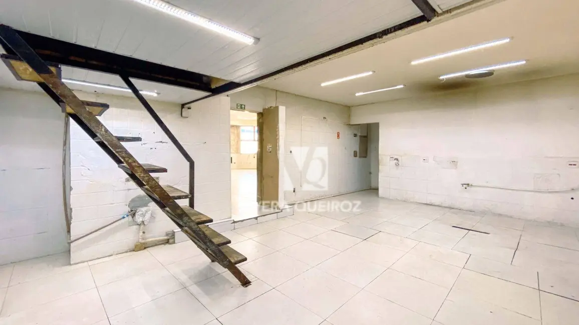Loja para alugar, 375m2 em Parque Taquaral, Campinas - SP - imagem 9 Foto 9 de Loja para alugar, 375m2 em Parque Taquaral, Campinas - SP