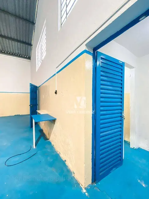 Foto 8 de Armazém / Galpão para alugar, 250m2 em Jardim do Trevo, Campinas - SP