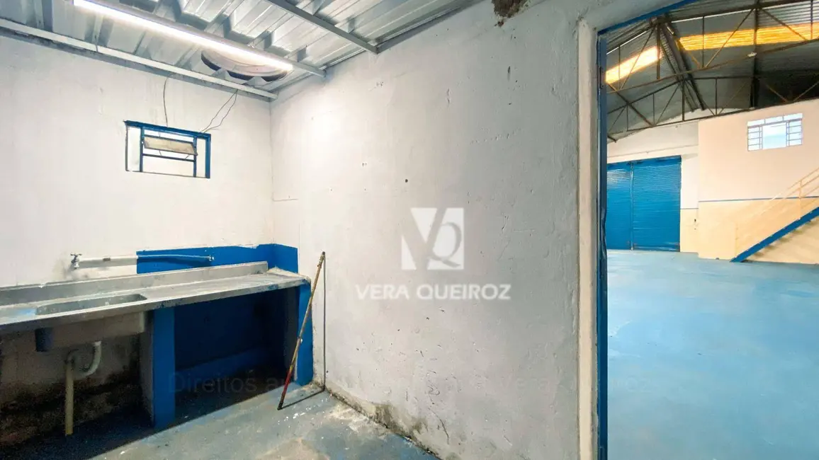 Foto 12 de Armazém / Galpão para alugar, 250m2 em Jardim do Trevo, Campinas - SP