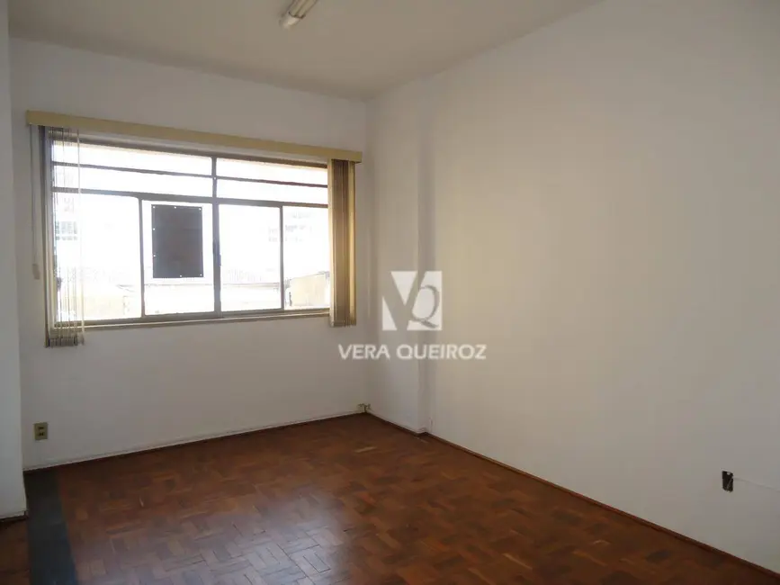 Sala Comercial à venda, 60m2 em Centro, Campinas - SP - imagem 2 Foto 2 de Sala Comercial à venda, 60m2 em Centro, Campinas - SP