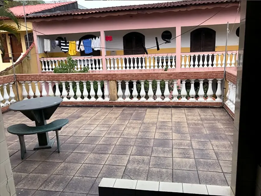 Sala Comercial com 12 quartos à venda, 448m2 em Bertioga - SP - imagem 9 Foto 9 de Sala Comercial com 12 quartos à venda, 448m2 em Bertioga - SP