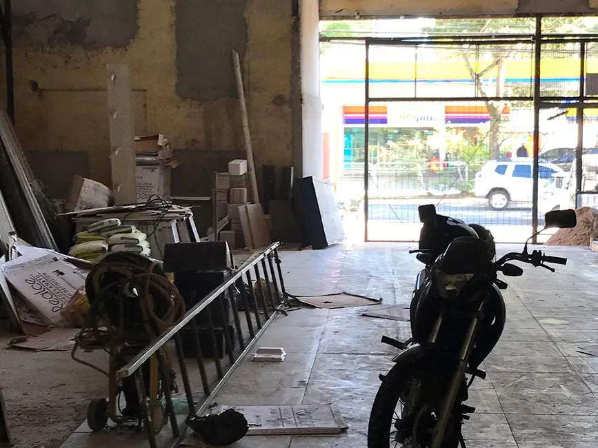 Armazém / Galpão à venda, 900m2 em Butantã, São Paulo - SP - imagem 9 Foto 9 de Armazém / Galpão à venda, 900m2 em Butantã, São Paulo - SP