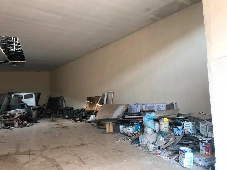 Armazém / Galpão para alugar, 450m2 em Butantã, São Paulo - SP - imagem 3 Foto 3 de Armazém / Galpão para alugar, 450m2 em Butantã, São Paulo - SP