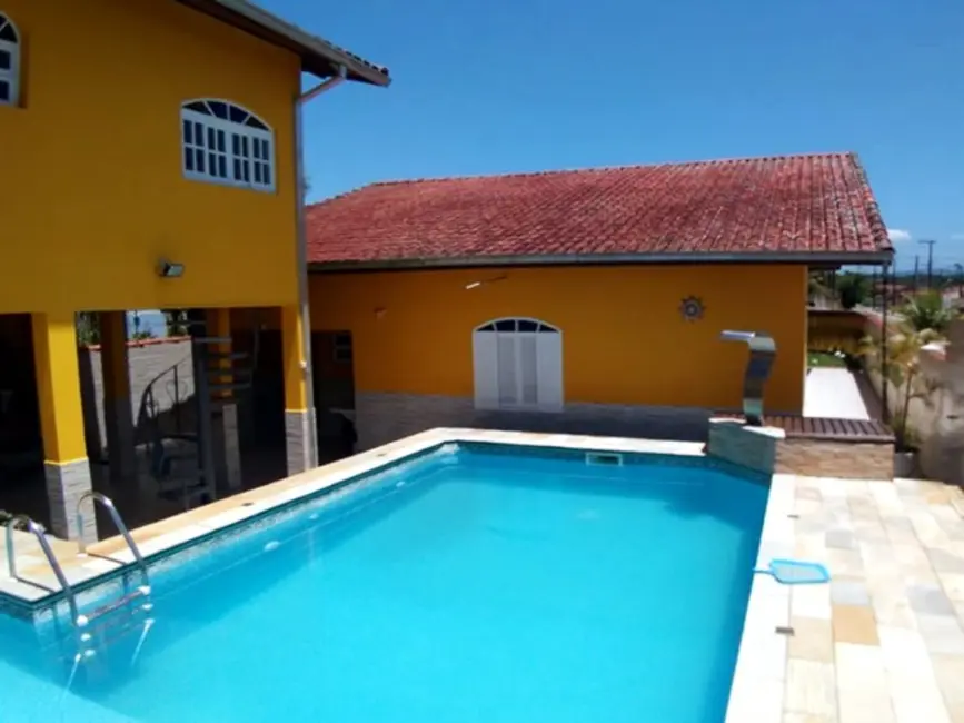 Foto 4 de Casa com 6 quartos à venda, 320m2 em Itanhaem - SP