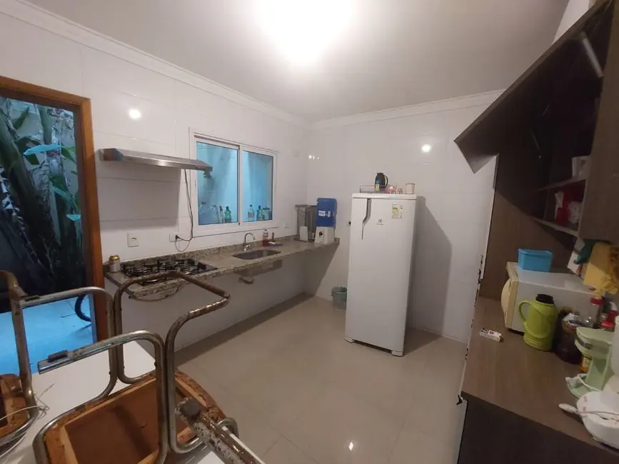 Foto 5 de Sobrado com 3 quartos à venda, 135m2 em Vila Alice, Santo Andre - SP