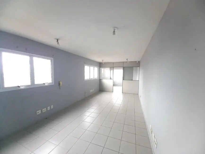 Foto 1 de Sala Comercial para alugar, 38m2 em Vila Gilda, Santo Andre - SP