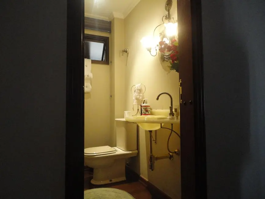 Foto 4 de Apartamento com 3 quartos à venda, 211m2 em Vila Bastos, Santo Andre - SP