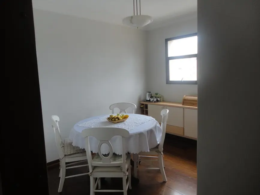 Foto 9 de Apartamento com 3 quartos à venda, 211m2 em Vila Bastos, Santo Andre - SP