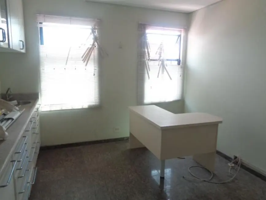 Foto 1 de Sala Comercial para alugar, 32m2 em Jardim Bela Vista, Santo Andre - SP