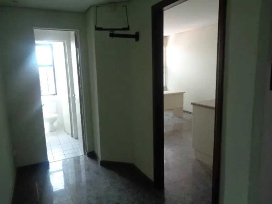 Foto 4 de Sala Comercial para alugar, 32m2 em Jardim Bela Vista, Santo Andre - SP