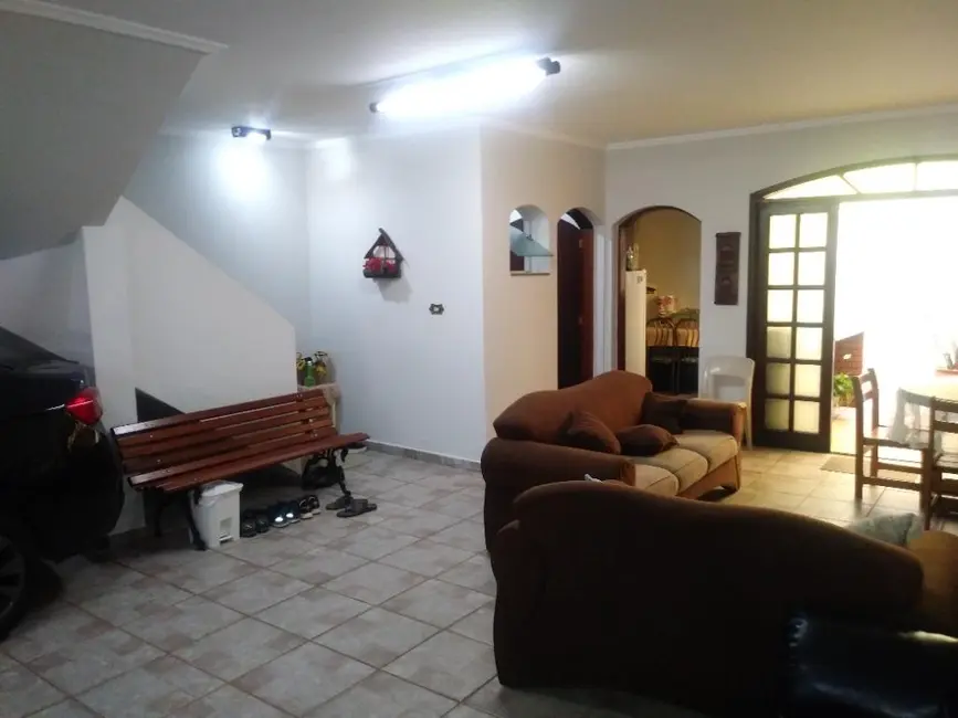 Foto 1 de Sobrado com 3 quartos à venda, 143m2 em Vila Alice, Santo Andre - SP