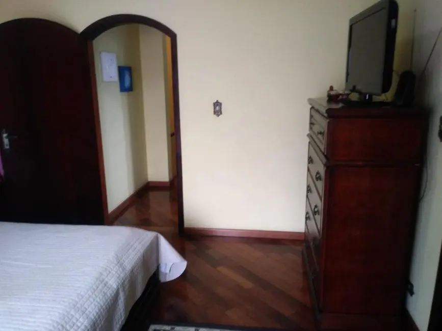 Foto 2 de Sobrado com 3 quartos à venda, 143m2 em Vila Alice, Santo Andre - SP