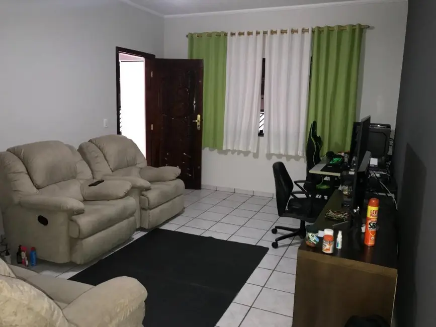 Foto 2 de Casa com 3 quartos à venda, 150m2 em Parque Novo Oratório, Santo Andre - SP