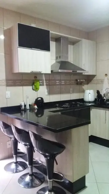 Sobrado com 3 quartos à venda, 125m2 em Jardim Las Vegas, Santo Andre - SP - imagem 9 Foto 9 de Sobrado com 3 quartos à venda, 125m2 em Jardim Las Vegas, Santo Andre - SP