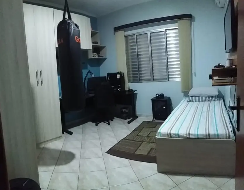 Foto 2 de Sobrado com 3 quartos à venda, 125m2 em Jardim Las Vegas, Santo Andre - SP