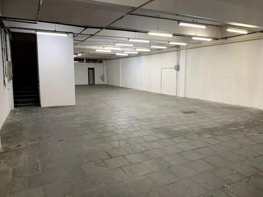 Foto 3 de Sala Comercial para alugar, 700m2 em Vila Pires, Santo Andre - SP