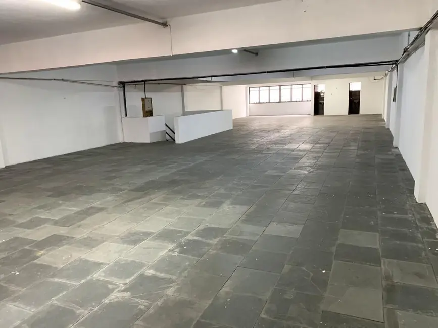 Foto 2 de Sala Comercial para alugar, 700m2 em Vila Pires, Santo Andre - SP