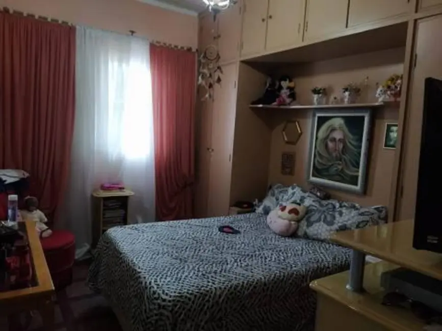 Casa com 3 quartos à venda, 229m2 em Vila Eldízia, Santo Andre - SP - imagem 6 Foto 6 de Casa com 3 quartos à venda, 229m2 em Vila Eldízia, Santo Andre - SP