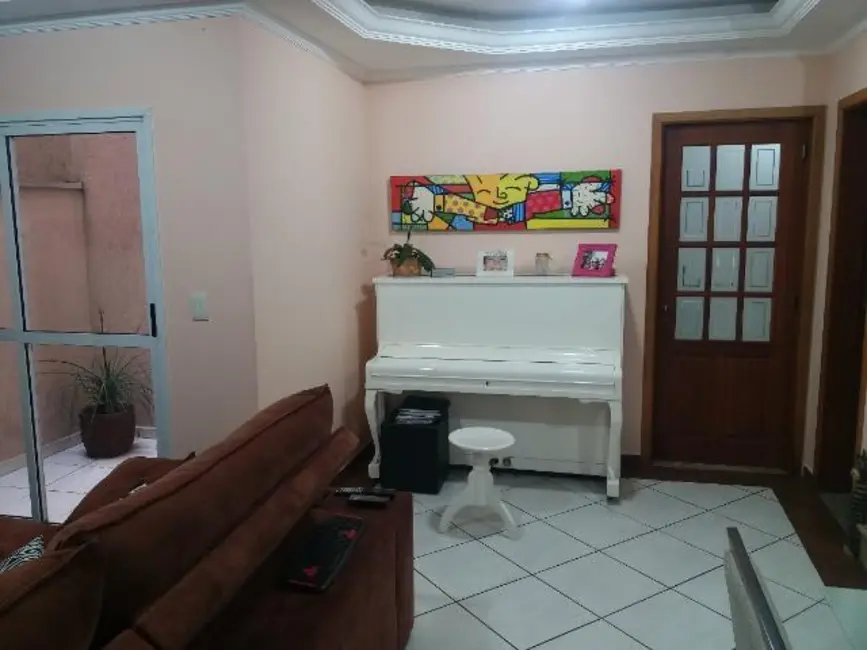 Foto 2 de Sobrado com 3 quartos à venda, 187m2 em Vila Lucinda, Santo Andre - SP