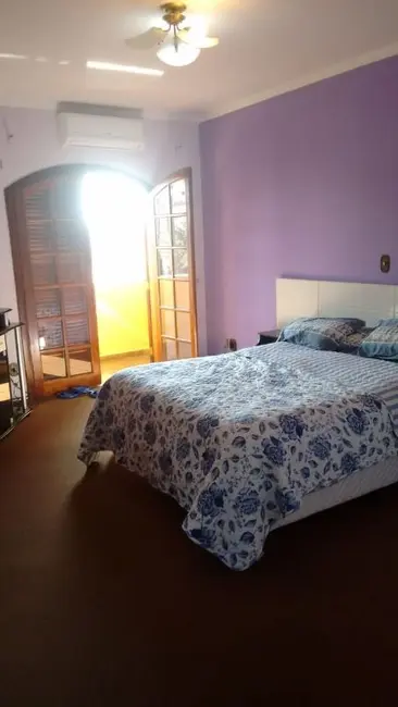 Foto 5 de Sobrado com 4 quartos à venda, 407m2 em Vila Cecília Maria, Santo Andre - SP