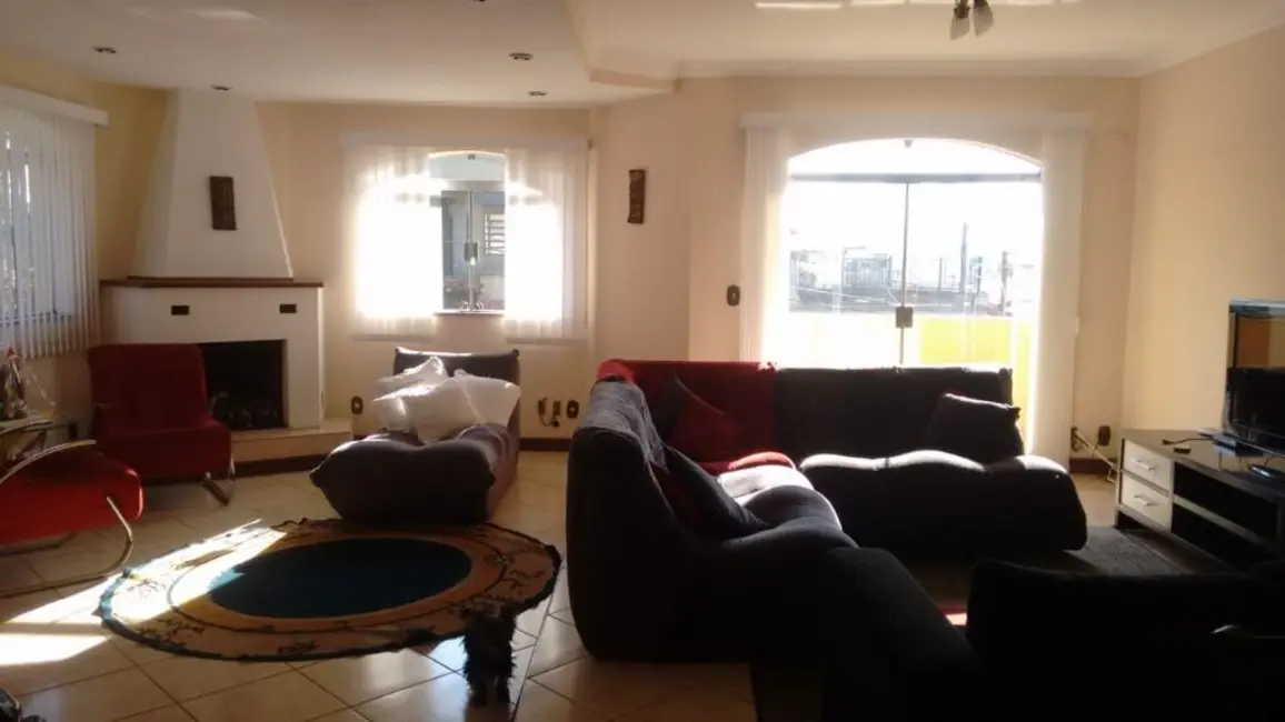 Foto 1 de Sobrado com 4 quartos à venda, 407m2 em Vila Cecília Maria, Santo Andre - SP